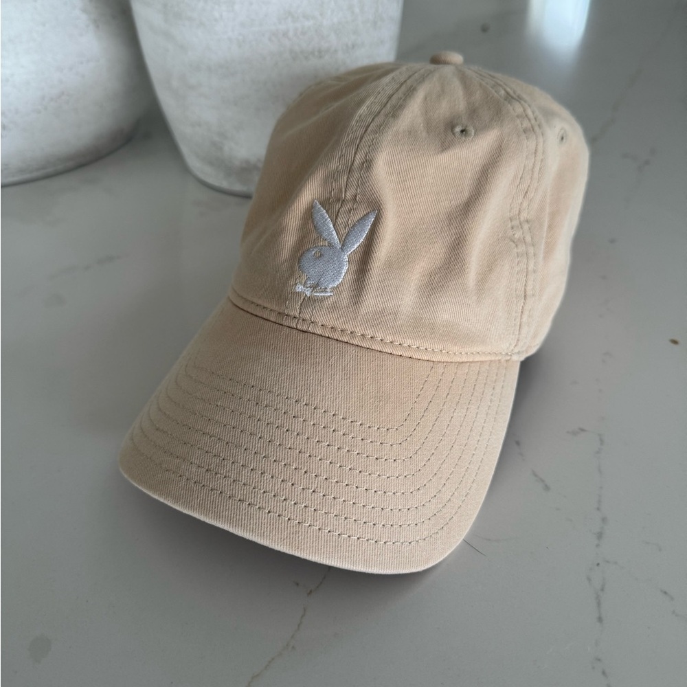 PLAYBOY - Tan Cap